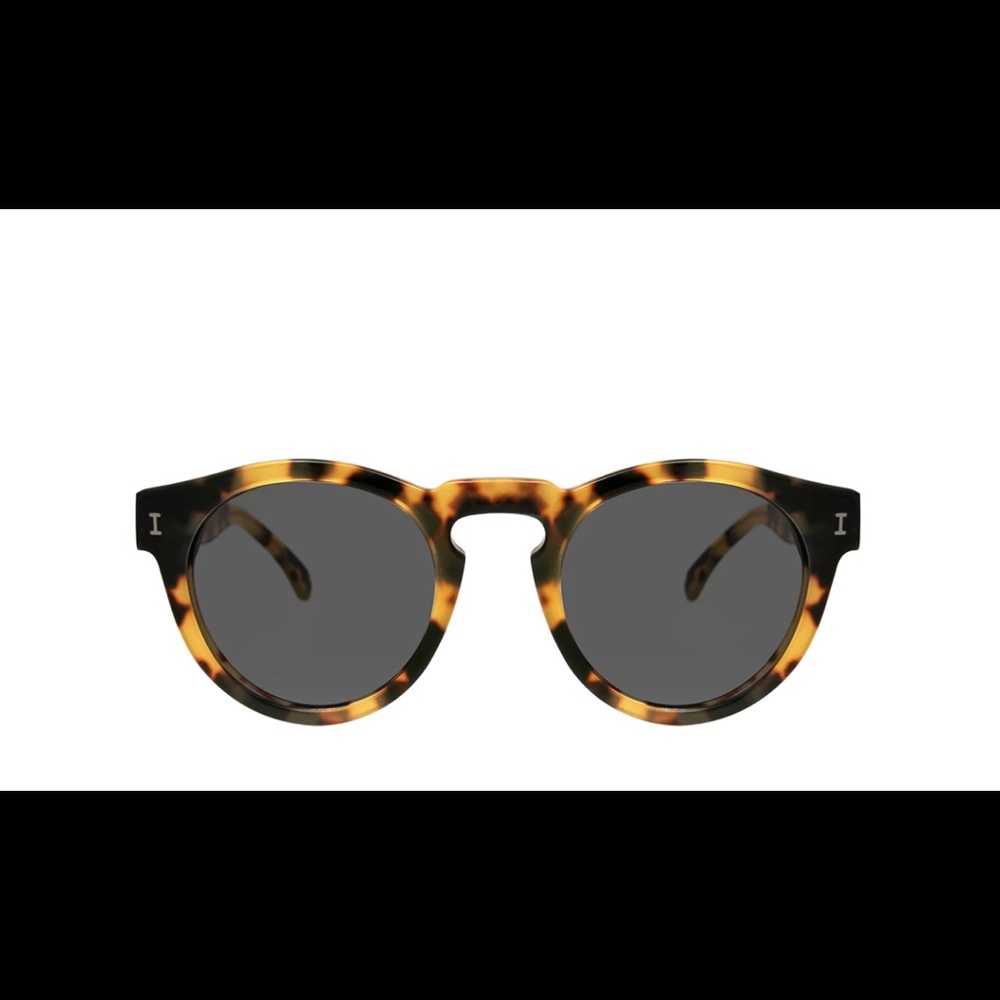 ILLESTEVA Leonard Sunglasses